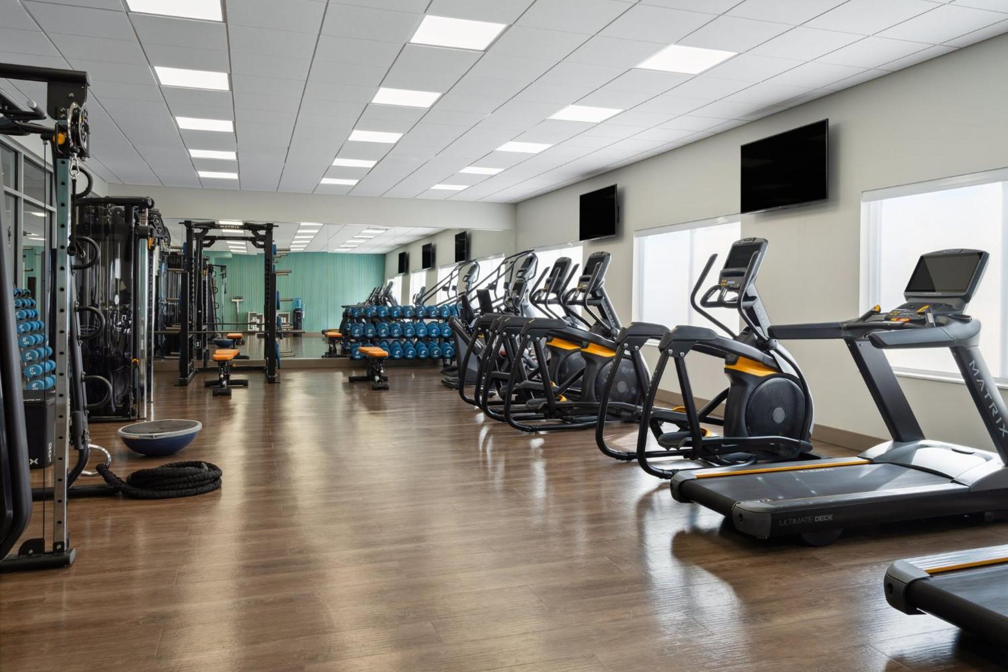 Holiday Inn Express & Suites - Madison West - Middleton By Ihg エクステリア 写真